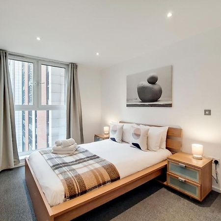 Fully Serviced Two Bed Apartment By Excel & O2 Londýn Exteriér fotografie